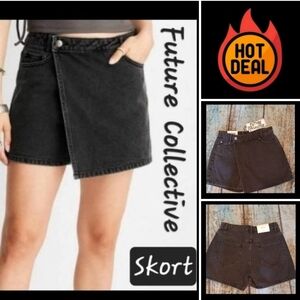 Future Collective Women's Charcoal Skort. NWT Size 00